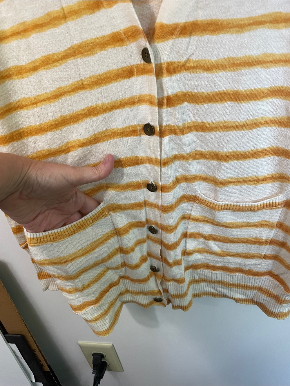 Lucky Brand Striped V-Neck Button Up Lightweight Long Sleeve Cardigan Size M - Picture 5 of 10